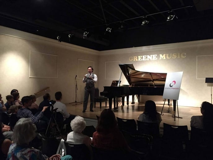 Gallery photo 7 of Glenn Kramer Piano Entertainment and Karaoke