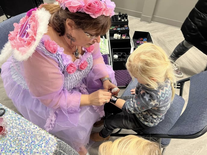 Gallery photo 9 of Glitter Fairy Godmother