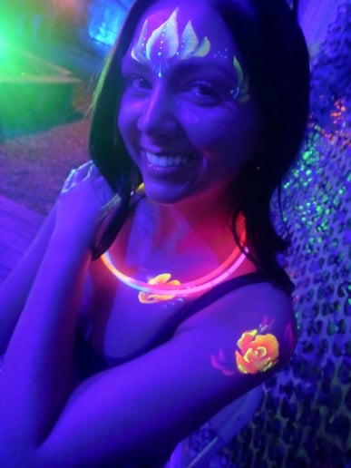 Gallery photo 2 of Glitter N Glitz