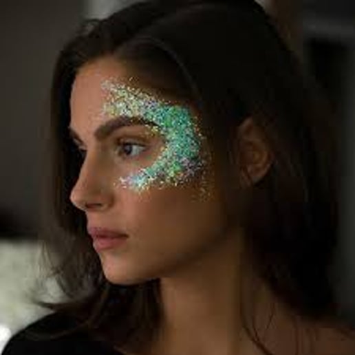 Gallery photo 6 of Glittered Up