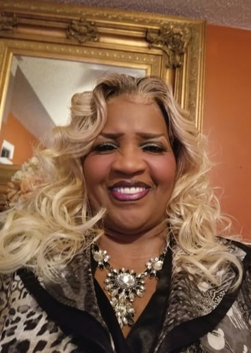 Gallery photo 2 of Gloria "Globee" Pope