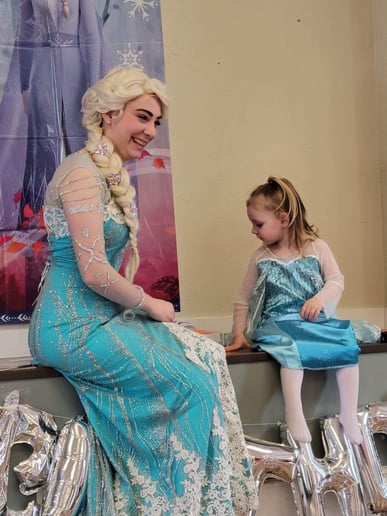 Gallery photo 10 of Glow Princess Co