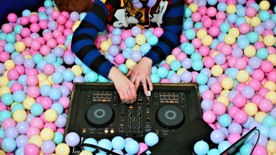 Gallery photo 10 of Go-Anywhere Outdoor DJ