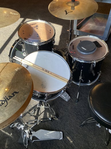Gallery photo 3 of thomasthedrummer