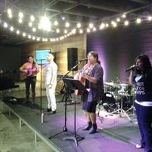 Gallery photo 9 of Redwood Worship