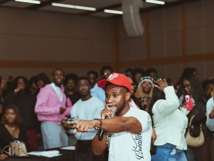 Gallery photo 8 of Emcee Nanaba