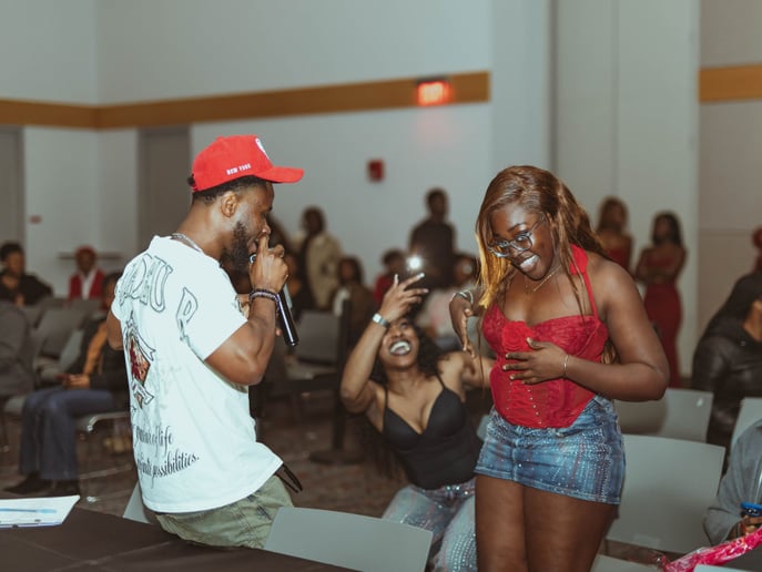 Gallery photo 9 of Emcee Nanaba