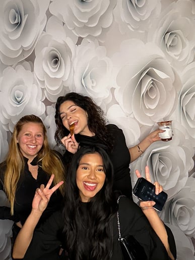 Gallery photo 1 of Golden Hour Visuals Photo Booth