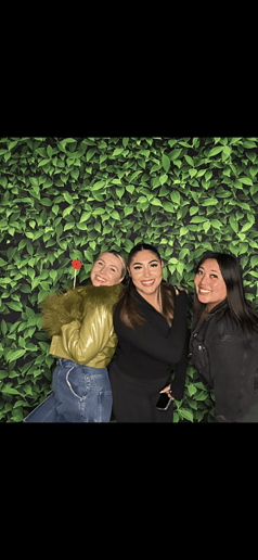 Gallery photo 2 of Golden Hour Visuals Photo Booth