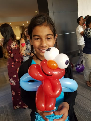 Gallery photo 5 of Twinkle Twinkle Little Star Face Painting and Balloon Twisting