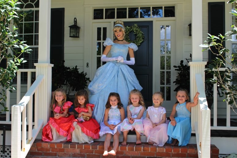 Gallery photo 5 of Golden Tiara Princess Parties -Orlando Princess Parties