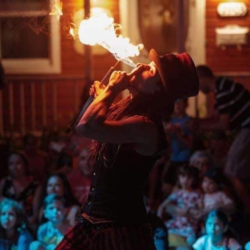 Gallery photo 4 of Golem Obsidian Fire and LED Performer