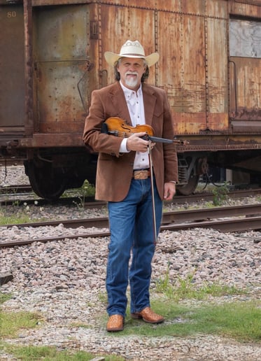Gallery photo 8 of Gone Country