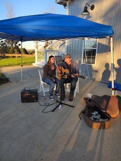 Gallery photo 2 of Devin Weaver's Good Music
