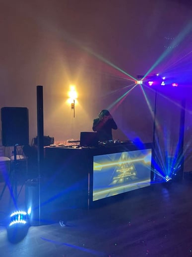 Gallery photo 1 of Nexiv DJ