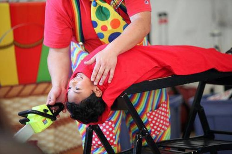 Gallery photo 3 of Goofball the Funny Magician!