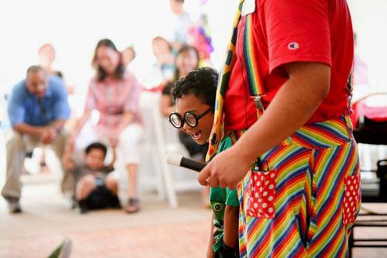 Gallery photo 5 of Goofball the Funny Magician!