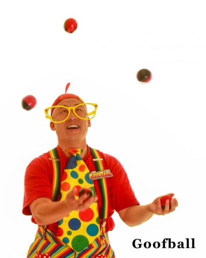 Gallery photo 18 of Goofball the Funny Magician!