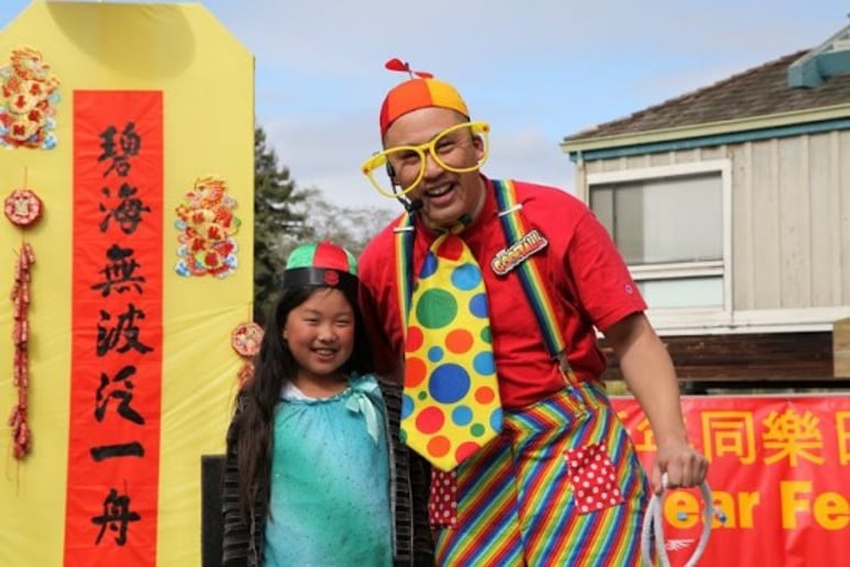 Gallery photo 24 of Goofball the Funny Magician!