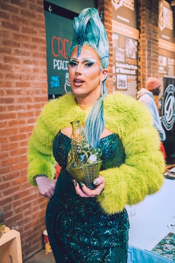 Gallery photo 5 of Nervous: Drag DJ