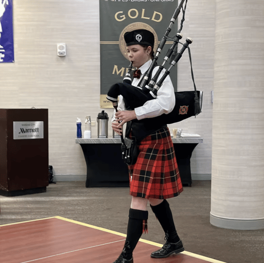 Gallery photo 4 of Gracelyn Stoller Bagpiper