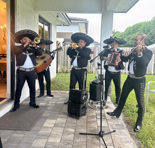 Gallery photo 13 of Gran Mariachi Alas de America