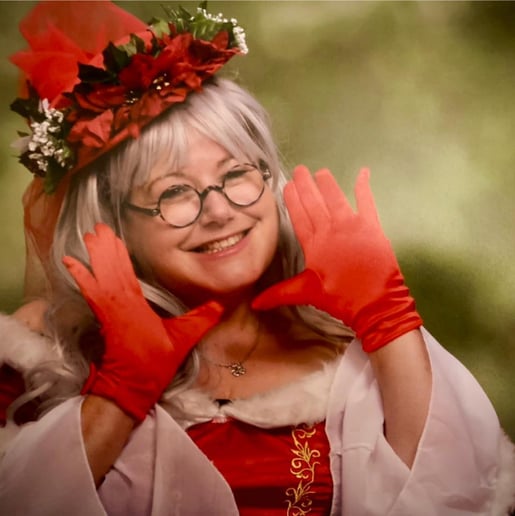 Gallery photo 1 of Merrie Claus
