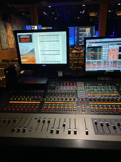 Gallery photo 1 of Nitehawk Audio