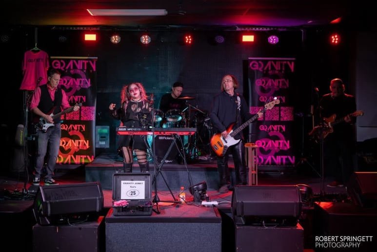 Gallery photo 10 of Gravity Junky