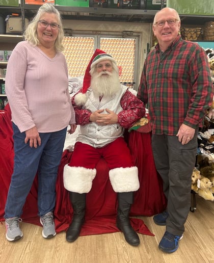 Gallery photo 3 of Green Mountain Santa