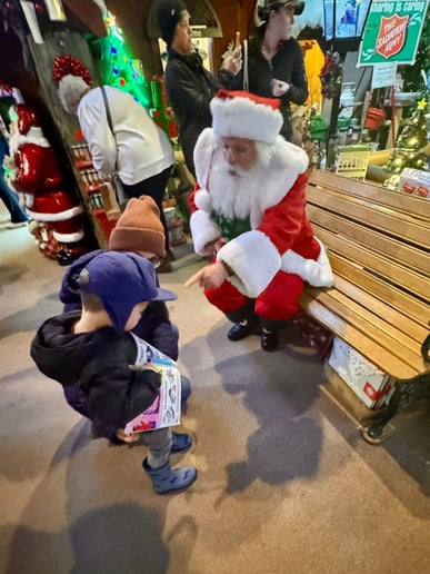 Gallery photo 10 of Green Mountain Santa