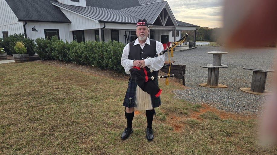 Gallery photo 4 of Greg Akers Bagpipes