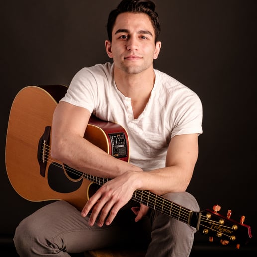 Gallery photo 1 of Greg Oliveras Music