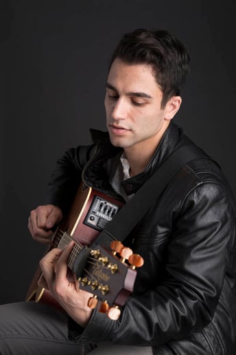 Gallery photo 2 of Greg Oliveras Music