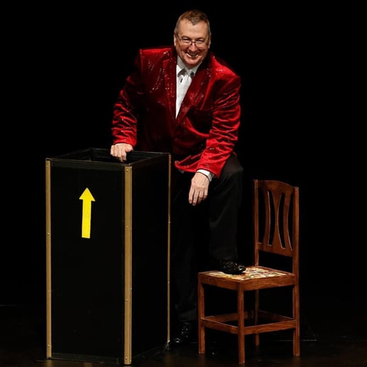 Gallery photo 12 of The Comedy Illusions of Greg Wood & Oonaugh