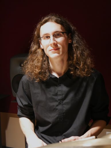 Gallery photo 1 of Grifin DiNardo