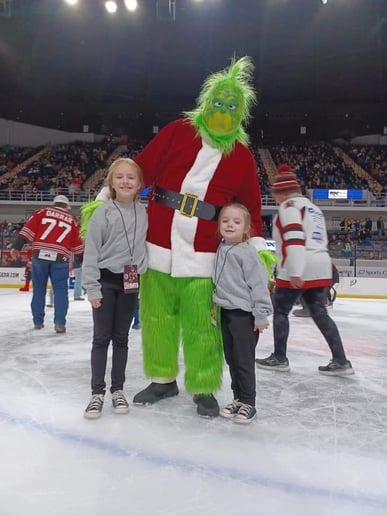 Gallery photo 3 of Grinch Huntsville