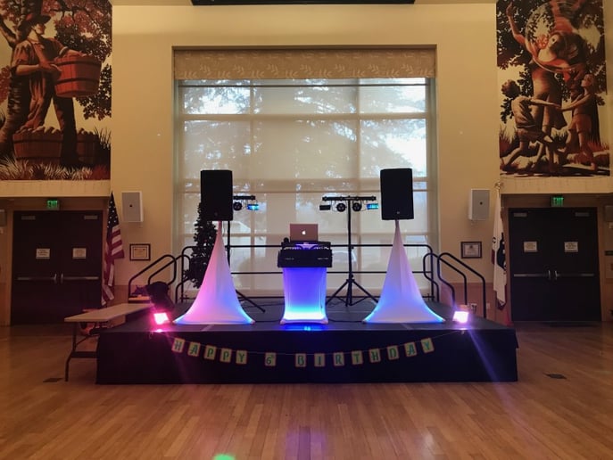 Gallery photo 1 of Groove Tonight Mobile Disco