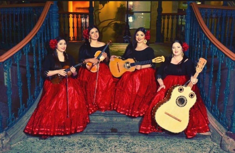 Gallery photo 3 of Grupo Bella