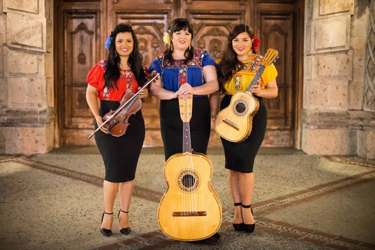 Gallery photo 4 of Grupo Bella