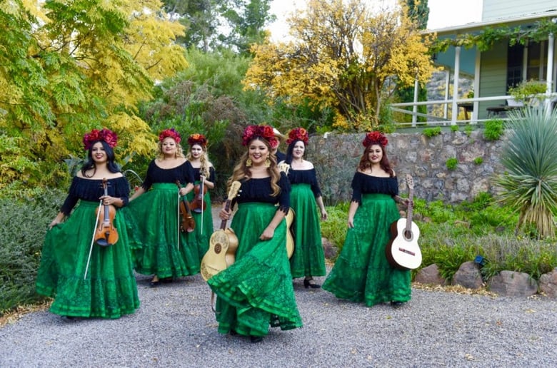Gallery photo 31 of Grupo Bella