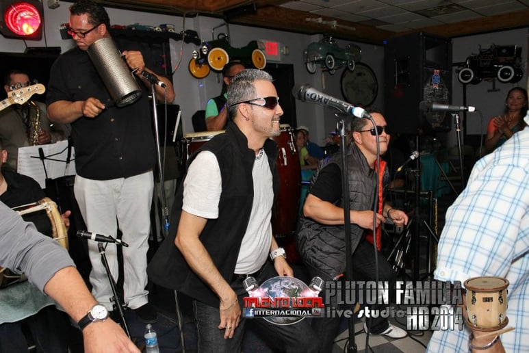 Gallery photo 1 of Grupo Hipnosis