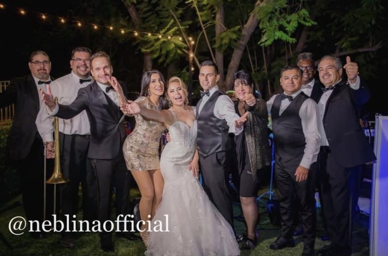 Gallery photo 1 of Grupo Neblina