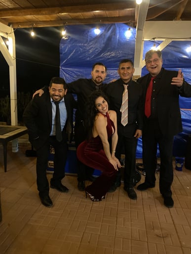Gallery photo 1 of Grupo Suavemente
