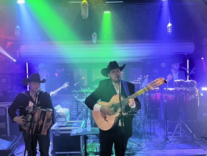 Gallery photo 8 of Grupo Zeñal Nortex (Norteño/Tejano)