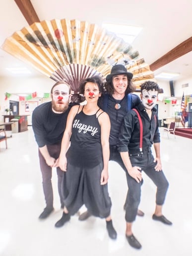 Gallery photo 4 of Kardboard the Clown