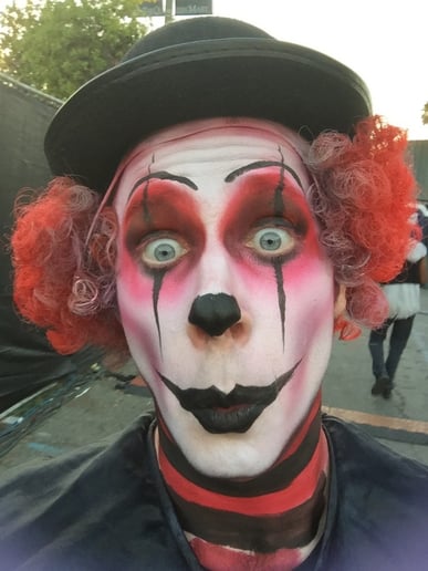Gallery photo 9 of Kardboard the Clown