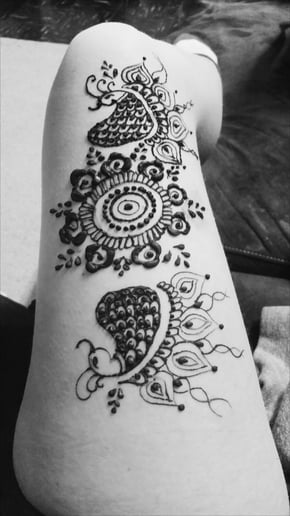 Gallery photo 1 of Guilty Sparkle Henna