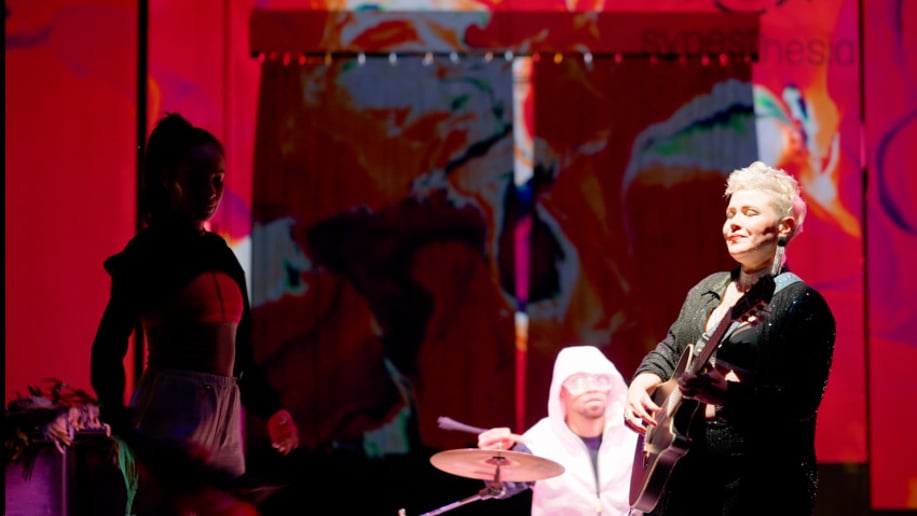 Gallery photo 2 of Guitar by Giselle - Live Elegant Music