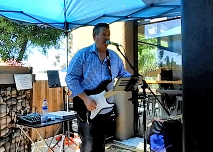Gallery photo 4 of Keith The Guitar Guy